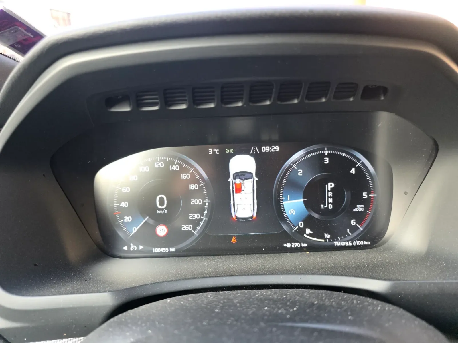 Volvo XC90 II R-Design 7 locuri 4x4 - Image 11