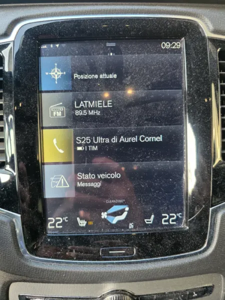 Volvo XC90 II R-Design 7 locuri 4x4 - Image 14