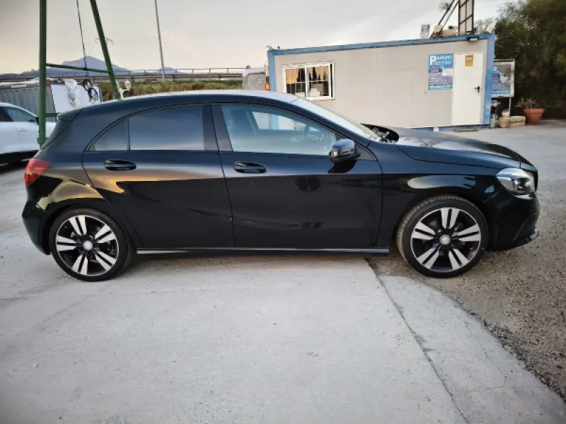 Vendo Mercedes Clase A - Image 2