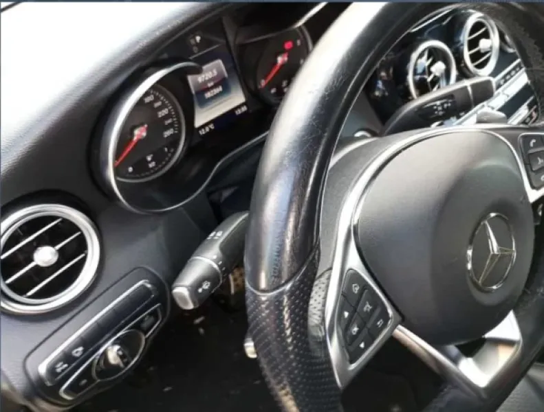 Vendo Mercedes GLC 350d - Image 4