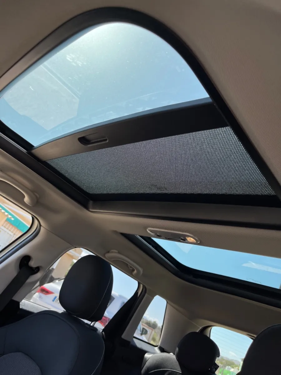 Mini Cooper  - Image 3