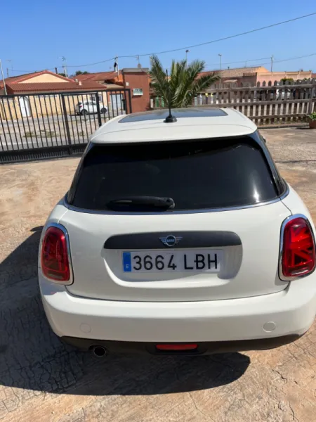 Mini Cooper  - Image 7