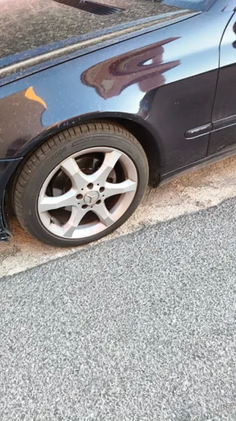 Vendo Mercedes Benz C 200 cdi - Image 4